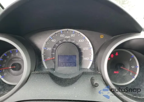 2010 Honda Fit z USA, uszkodzony, nr VIN JHMGE8H22AS027239